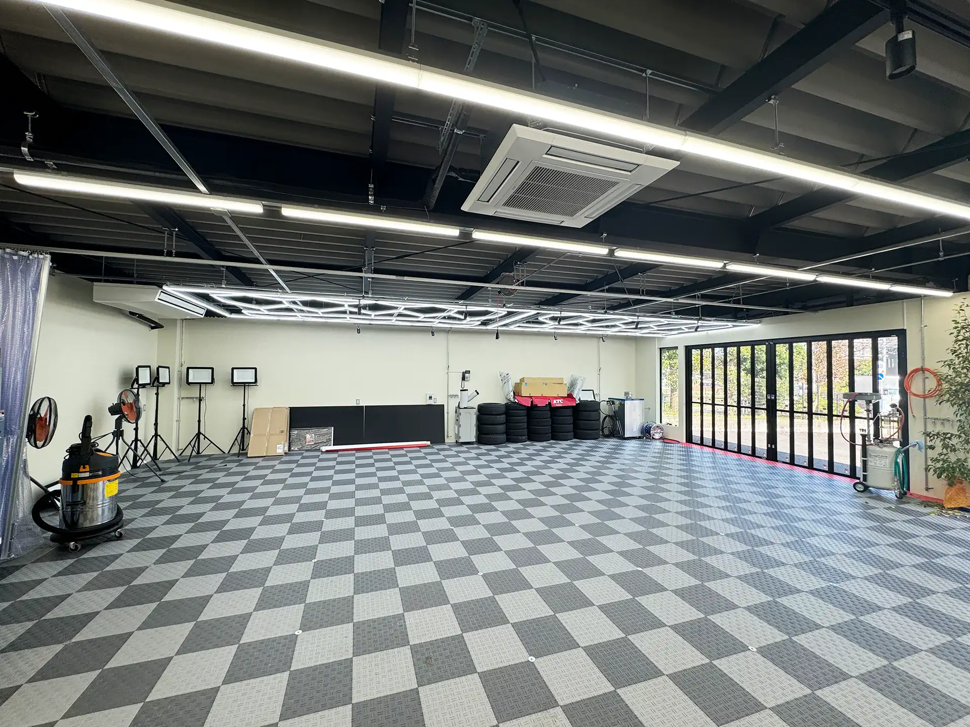 GLAN MOBILEの店内