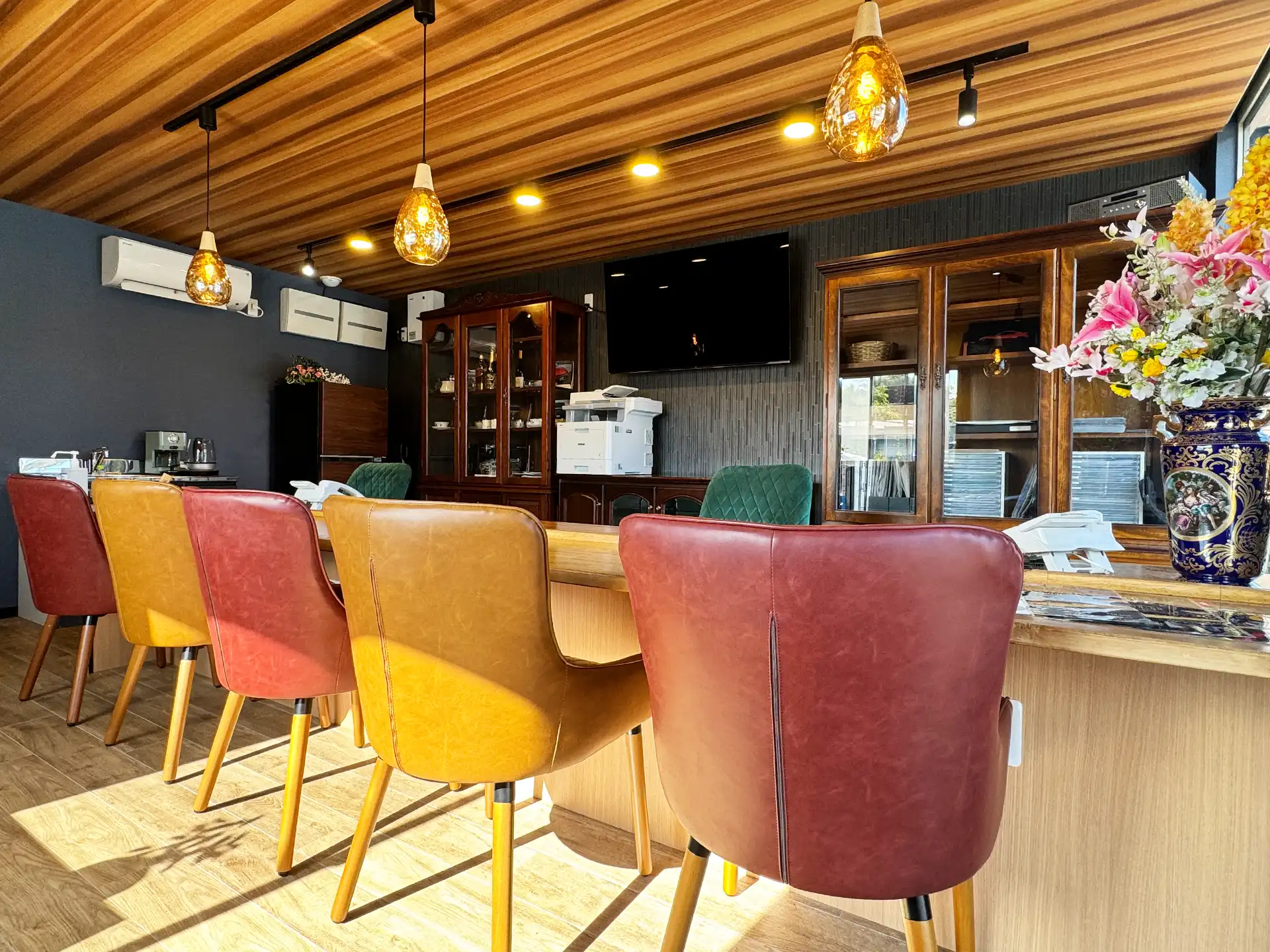 店内にあるラウンジ